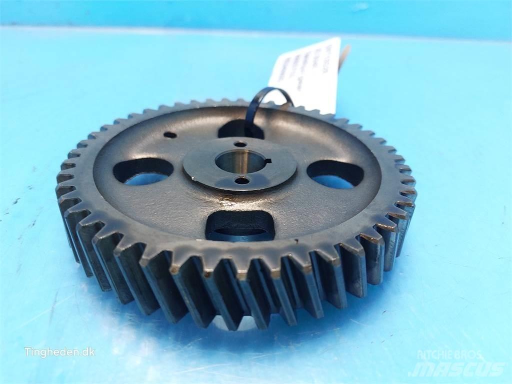 John Deere 3040 传动装置