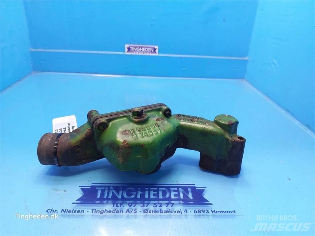 John Deere 3040 发动机