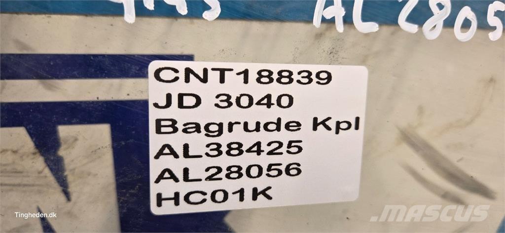 John Deere 3040 驾驶室与内部