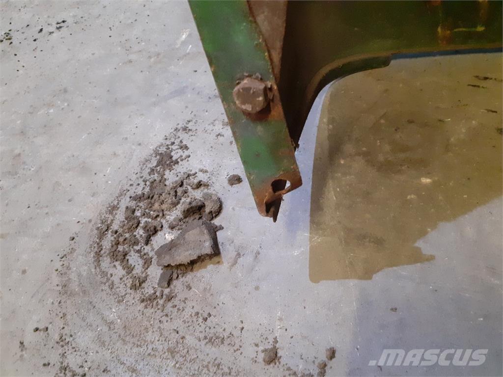 John Deere 3130 其他拖拉机配件