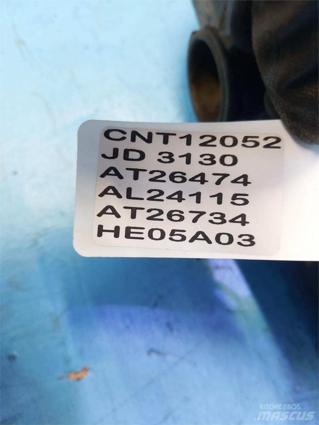 John Deere 3130 散热器