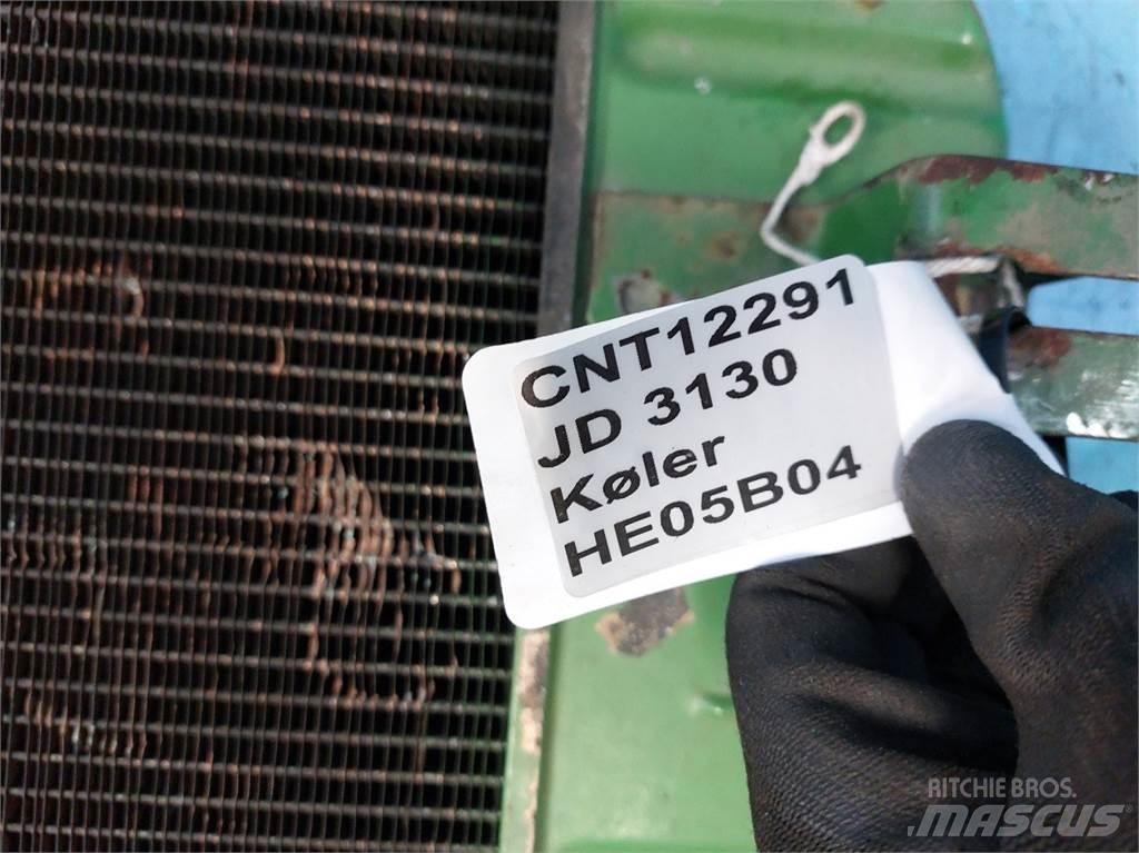 John Deere 3130 散热器