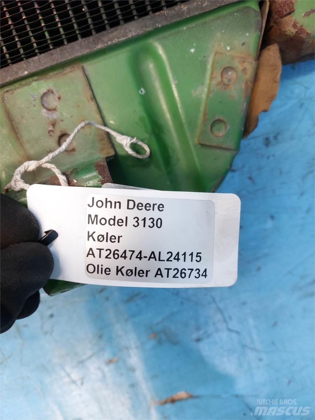 John Deere 3130 散热器