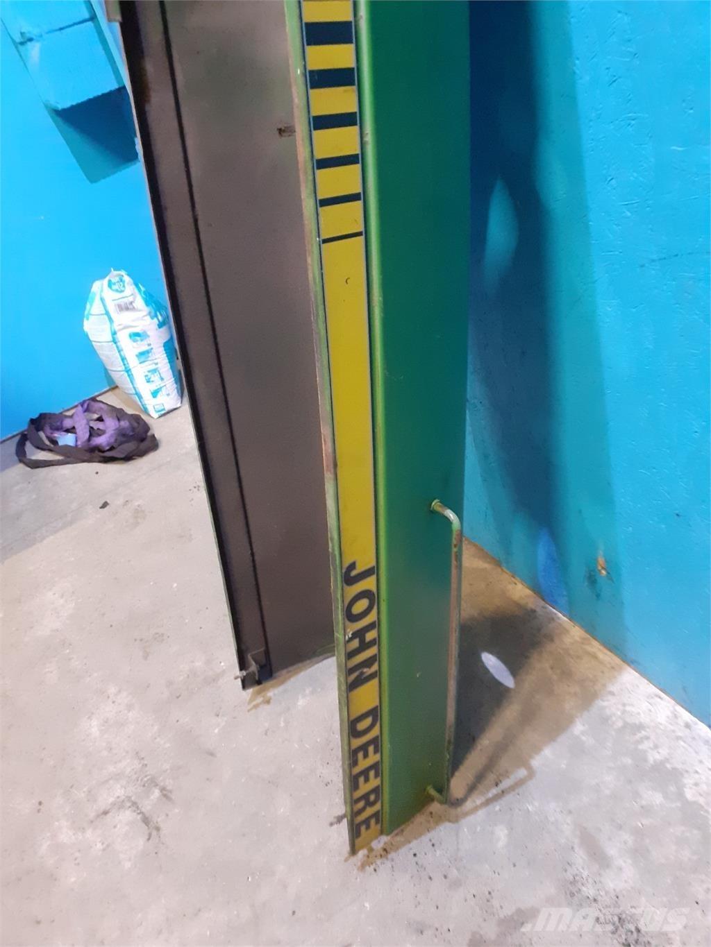 John Deere 3140 其他拖拉机配件