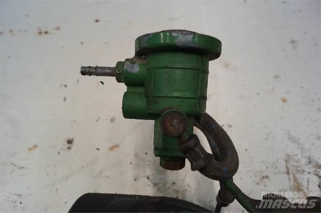 John Deere 3140 发动机