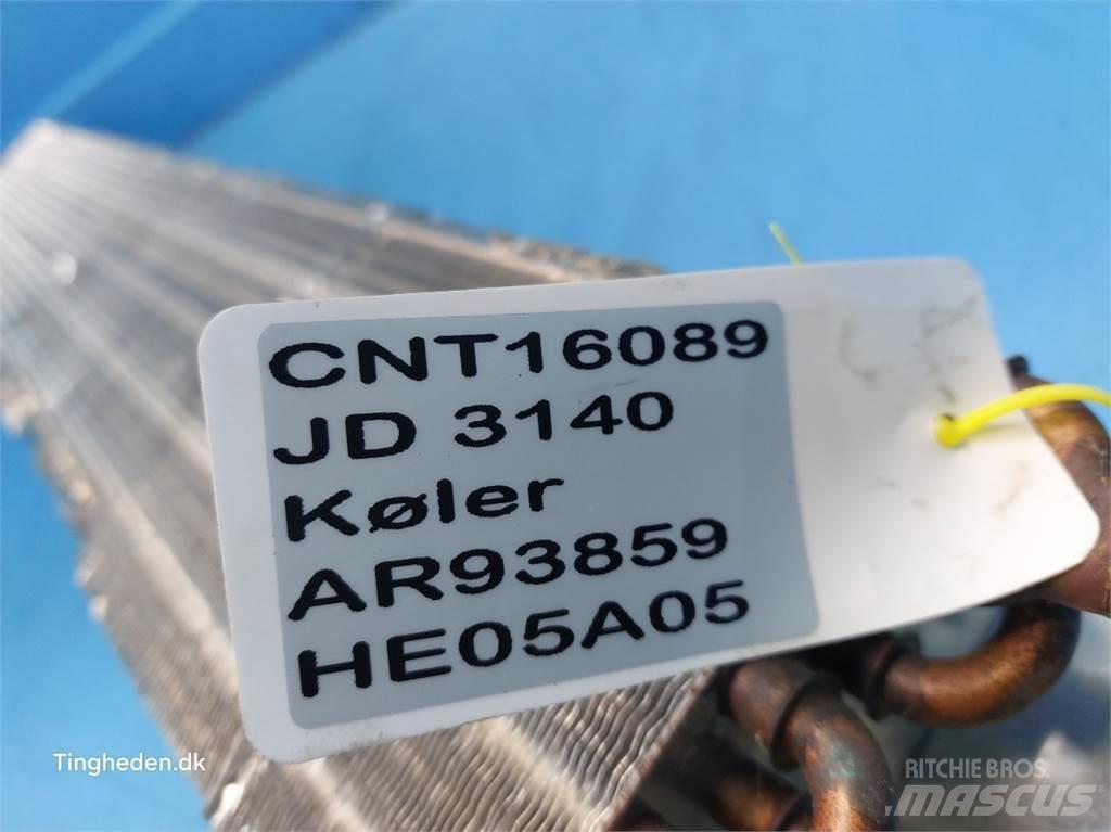 John Deere 3140 散热器
