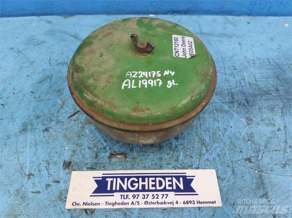 John Deere 3340 发动机
