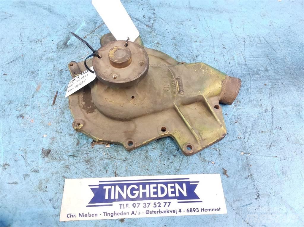 John Deere 4040 发动机