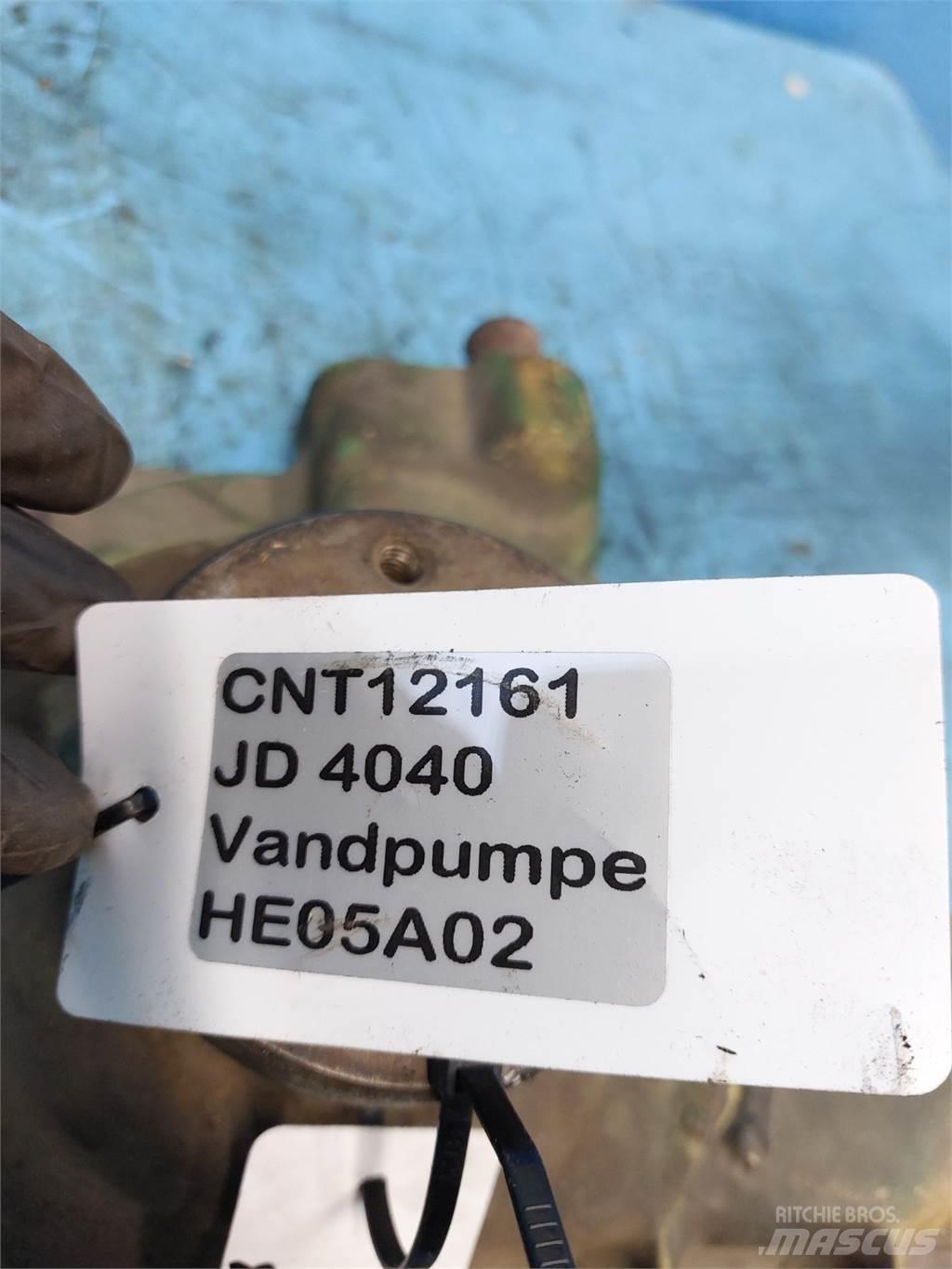 John Deere 4040 发动机