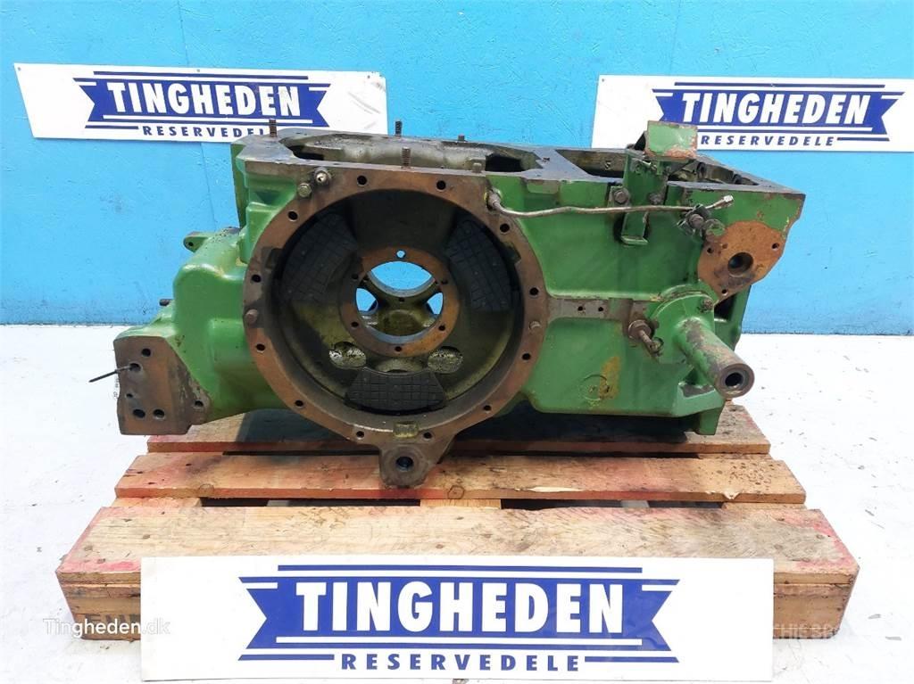 John Deere 4040 传动装置