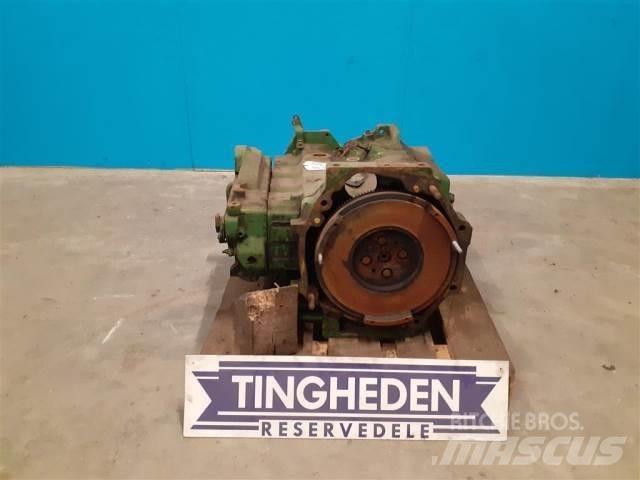 John Deere 4239 发动机