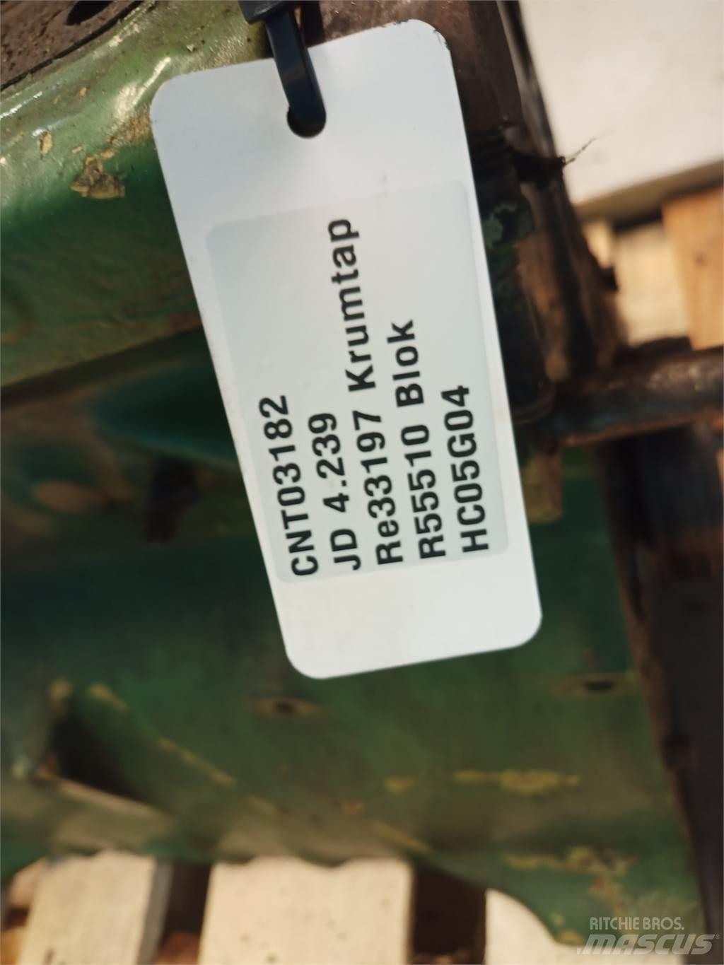 John Deere 4239 发动机