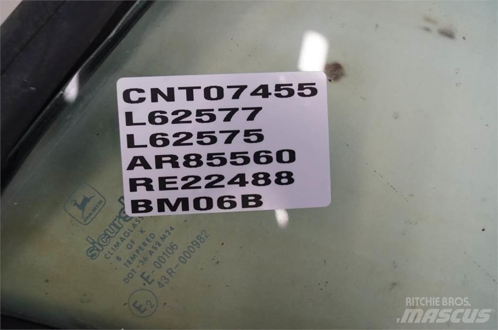 John Deere 4240 驾驶室与内部