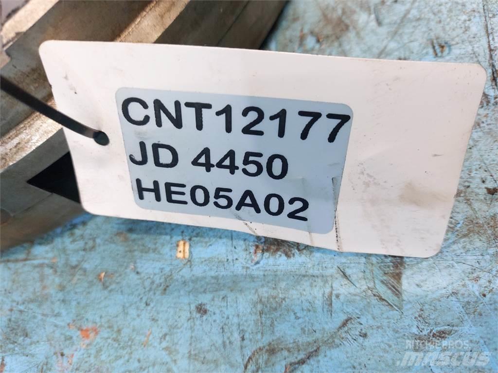 John Deere 4450 传动装置