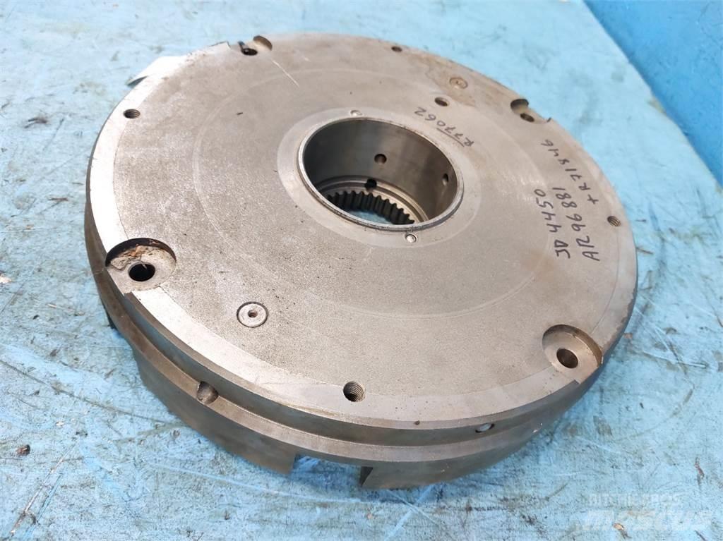 John Deere 4450 传动装置
