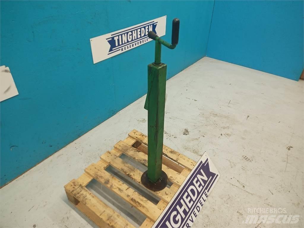 John Deere 580 农业机械-其他