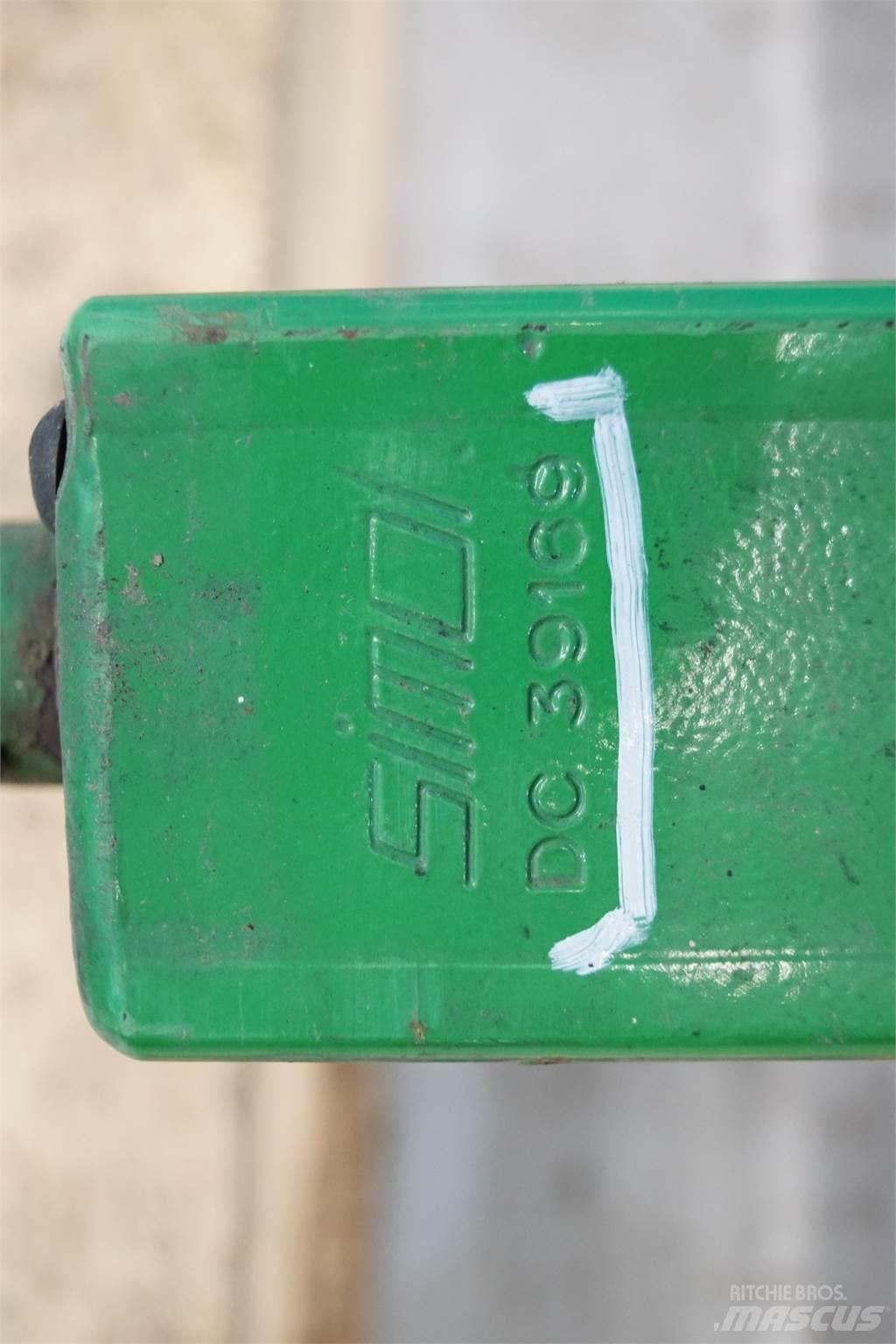 John Deere 590 农业机械-其他