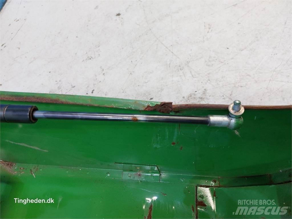 John Deere 590 筛选机