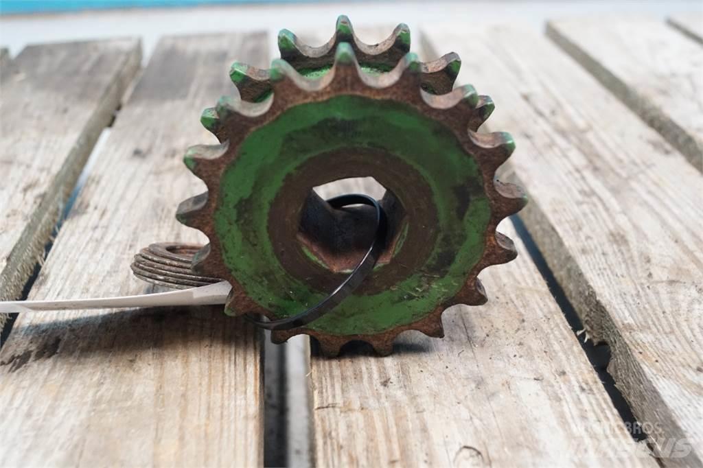 John Deere 592 传动装置