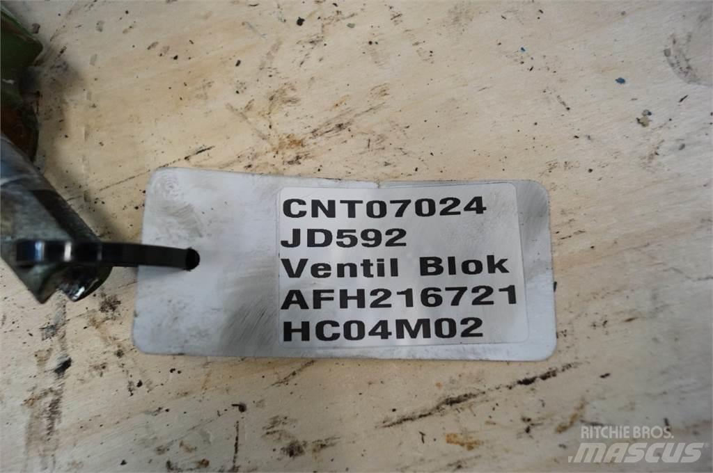 John Deere 592 液压