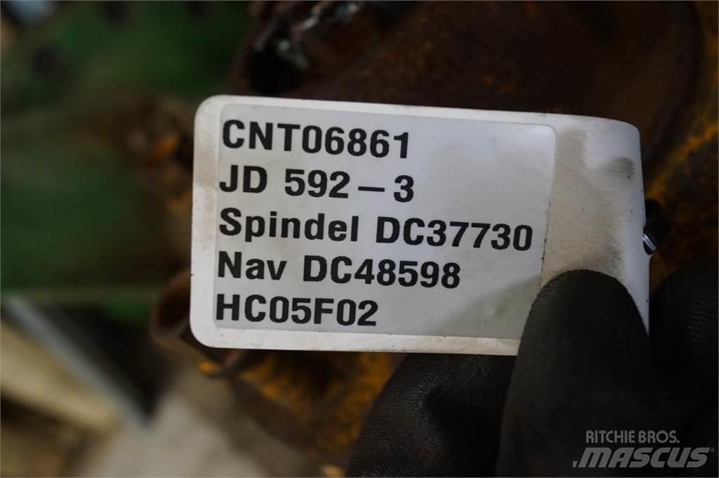 John Deere 592 轴