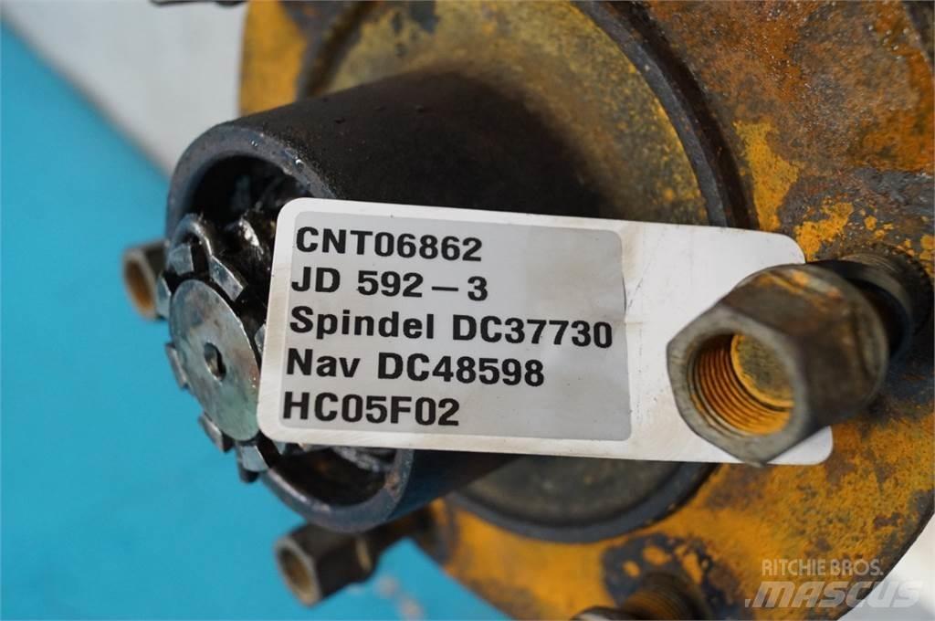 John Deere 592 轴