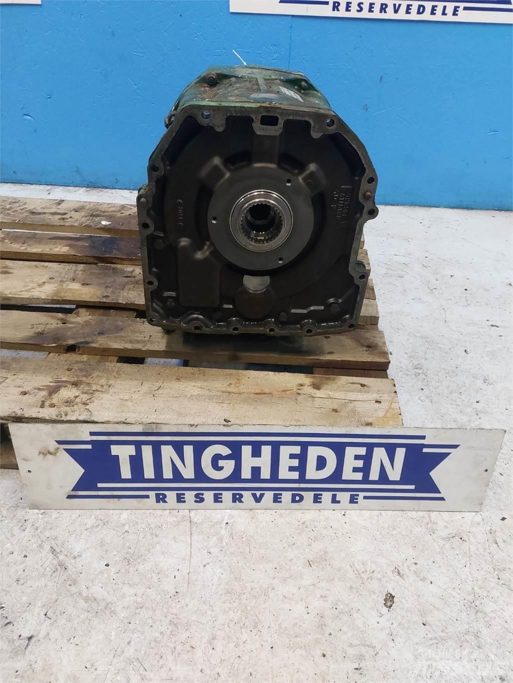 John Deere 6200 传动装置
