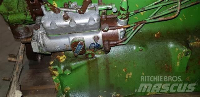 John Deere 6329 发动机