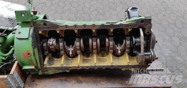 John Deere 6359T 发动机