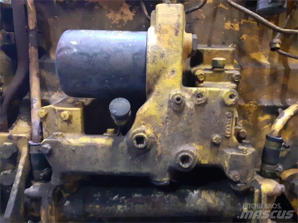 John Deere 644B 发动机
