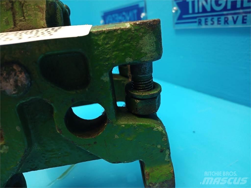 John Deere 710 其他拖拉机配件