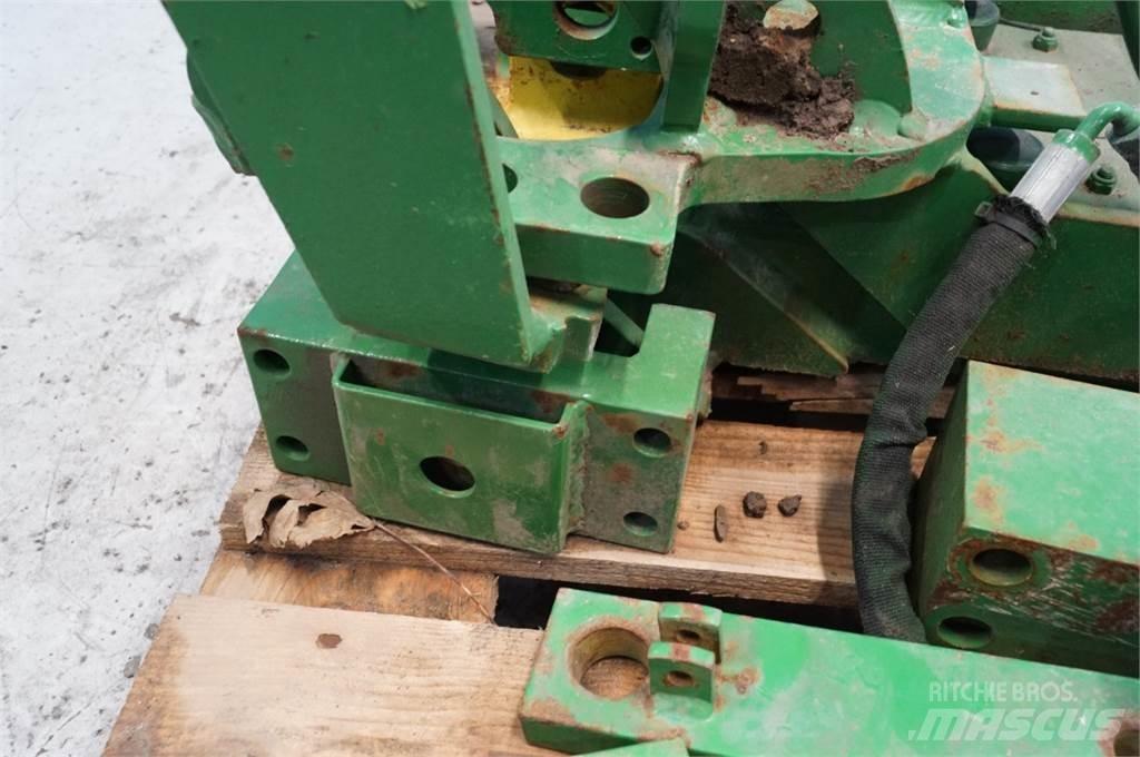 John Deere 8235R 其他拖拉机配件