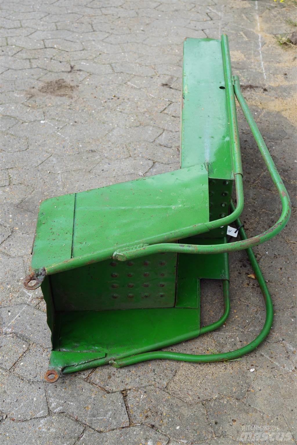 John Deere 952 驾驶室与内部
