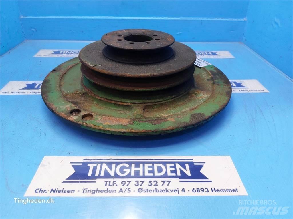 John Deere 952 农业机械-其他