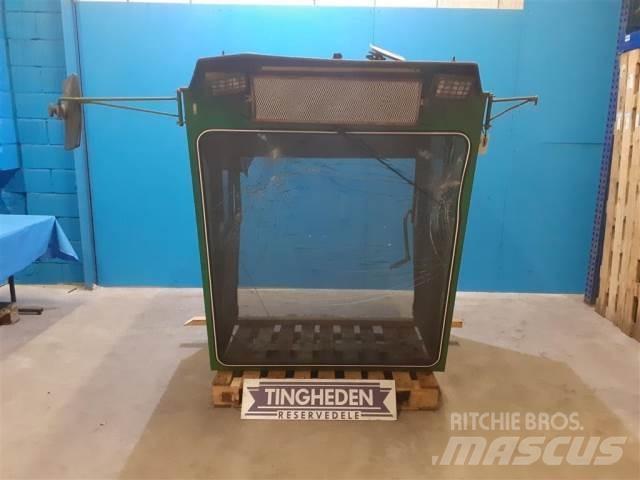 John Deere 955 驾驶室与内部