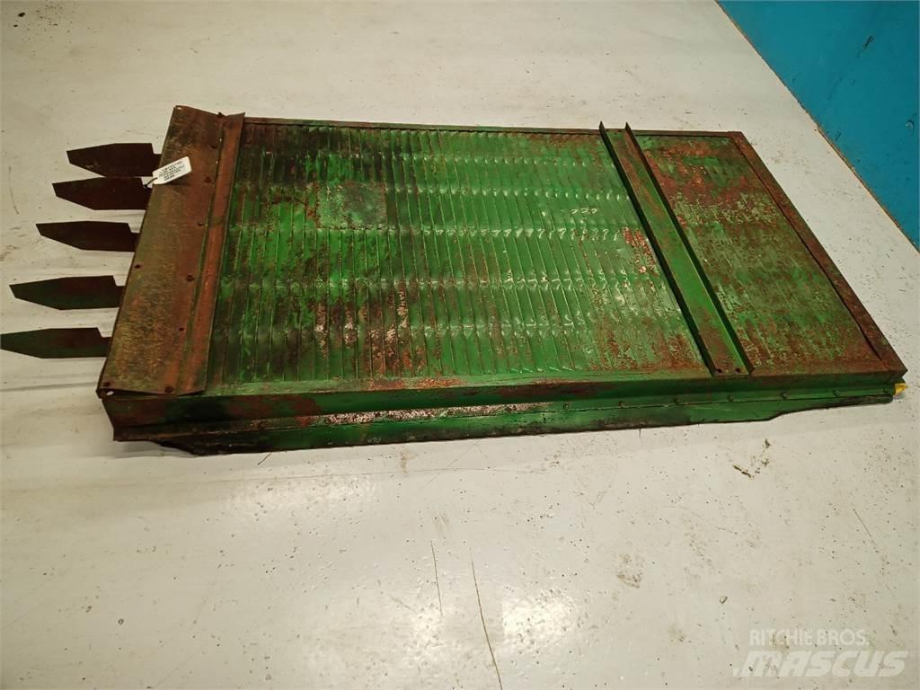 John Deere 955 融雪撒布机