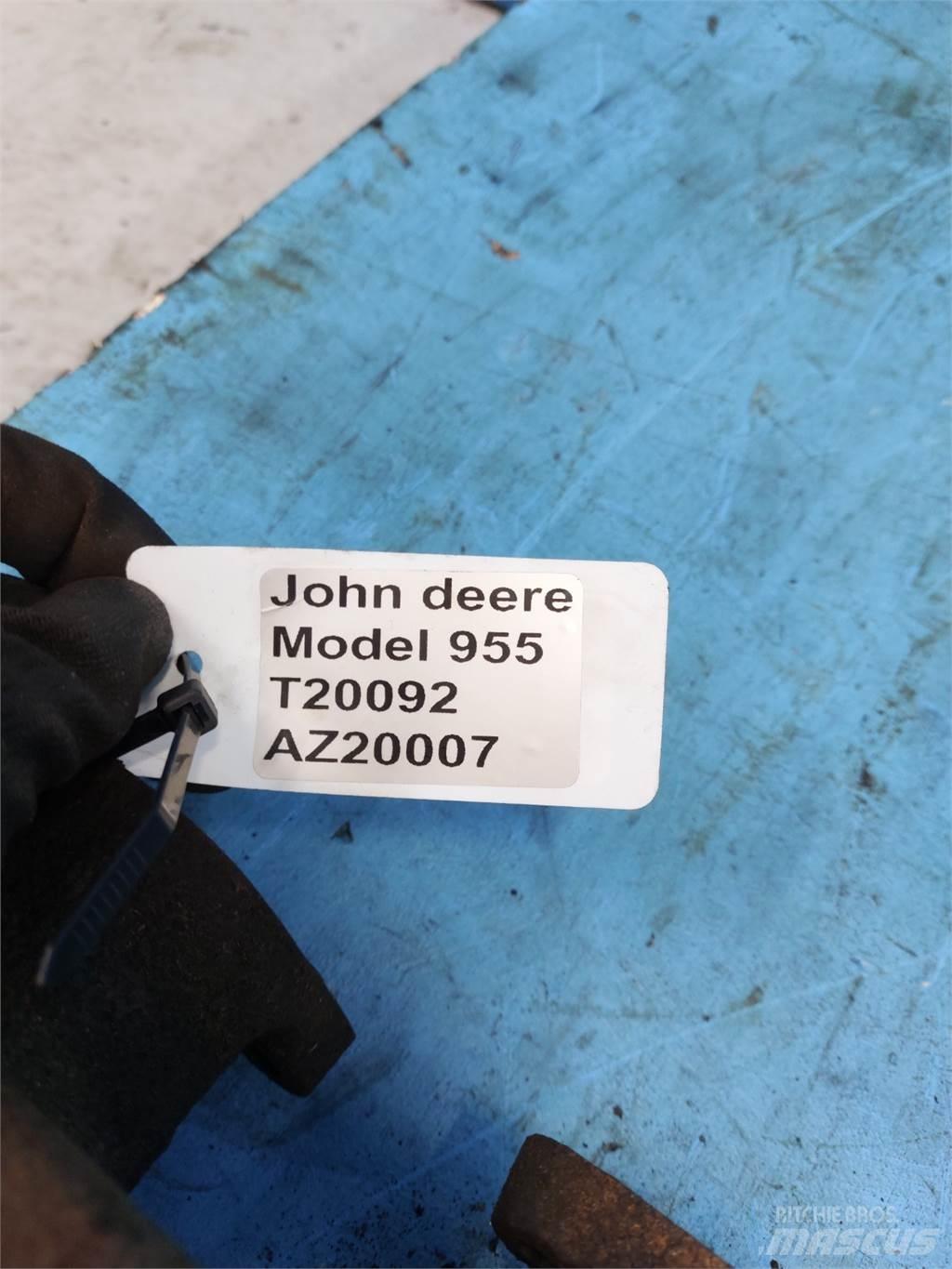 John Deere 955 发动机