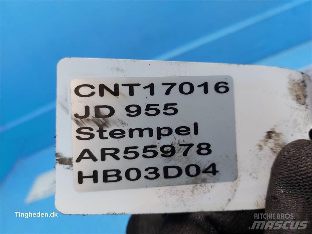 John Deere 955 发动机