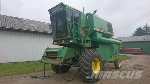 John Deere 965 联合收割机