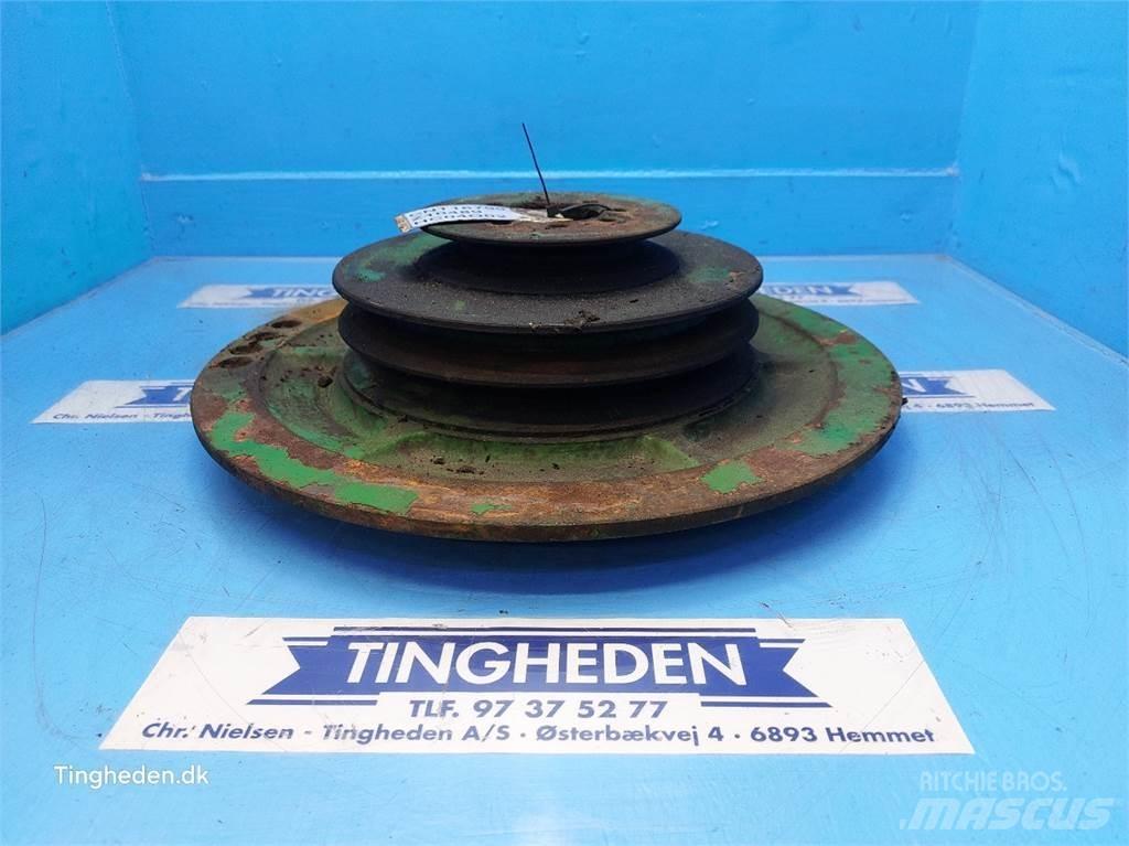 John Deere 970 农业机械-其他