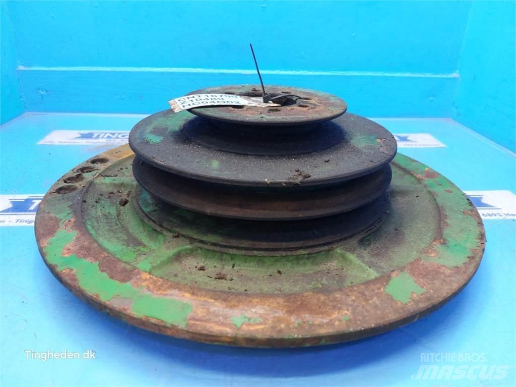 John Deere 970 农业机械-其他