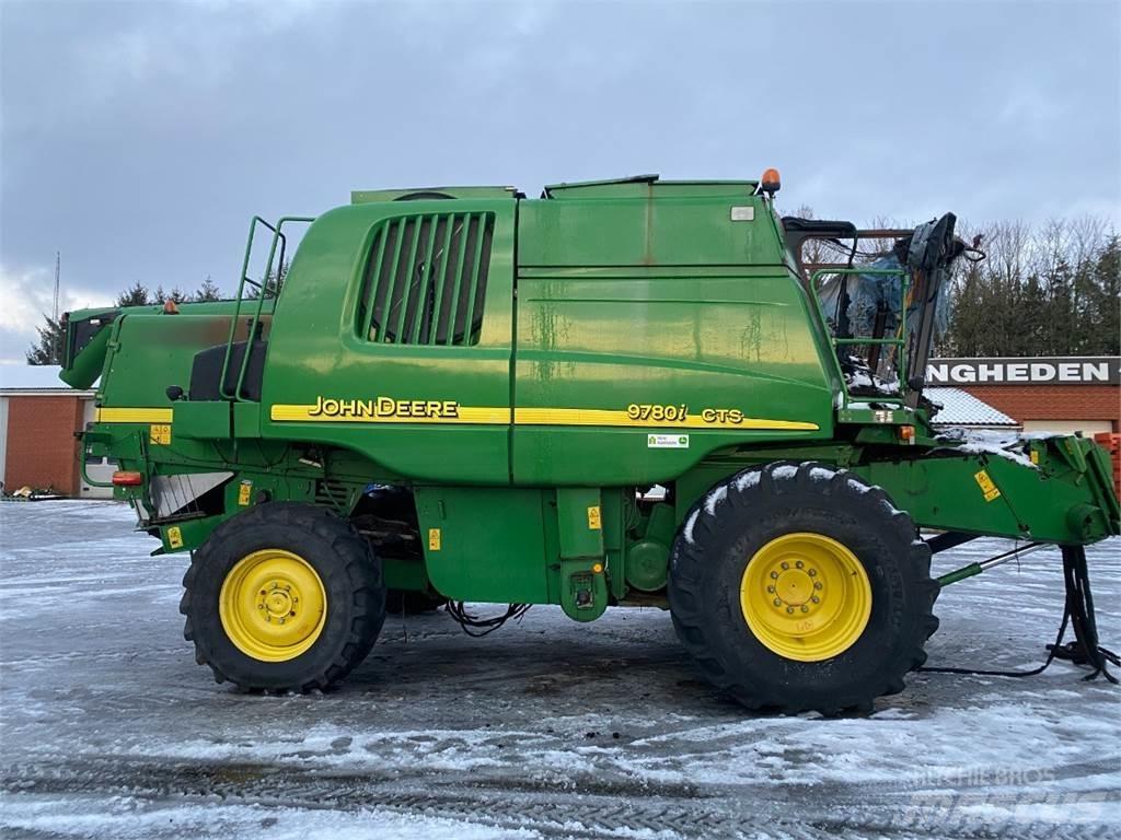 John Deere 9780 联合收割机
