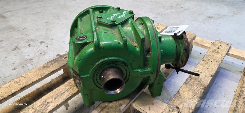 John Deere 9780 传动装置