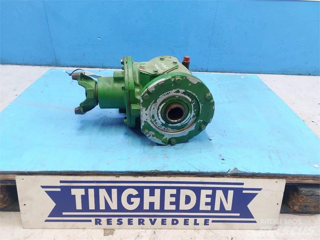 John Deere 9880 传动装置