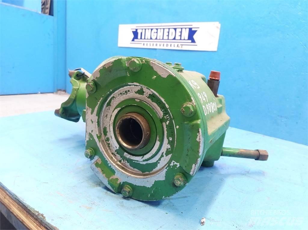 John Deere 9880 传动装置