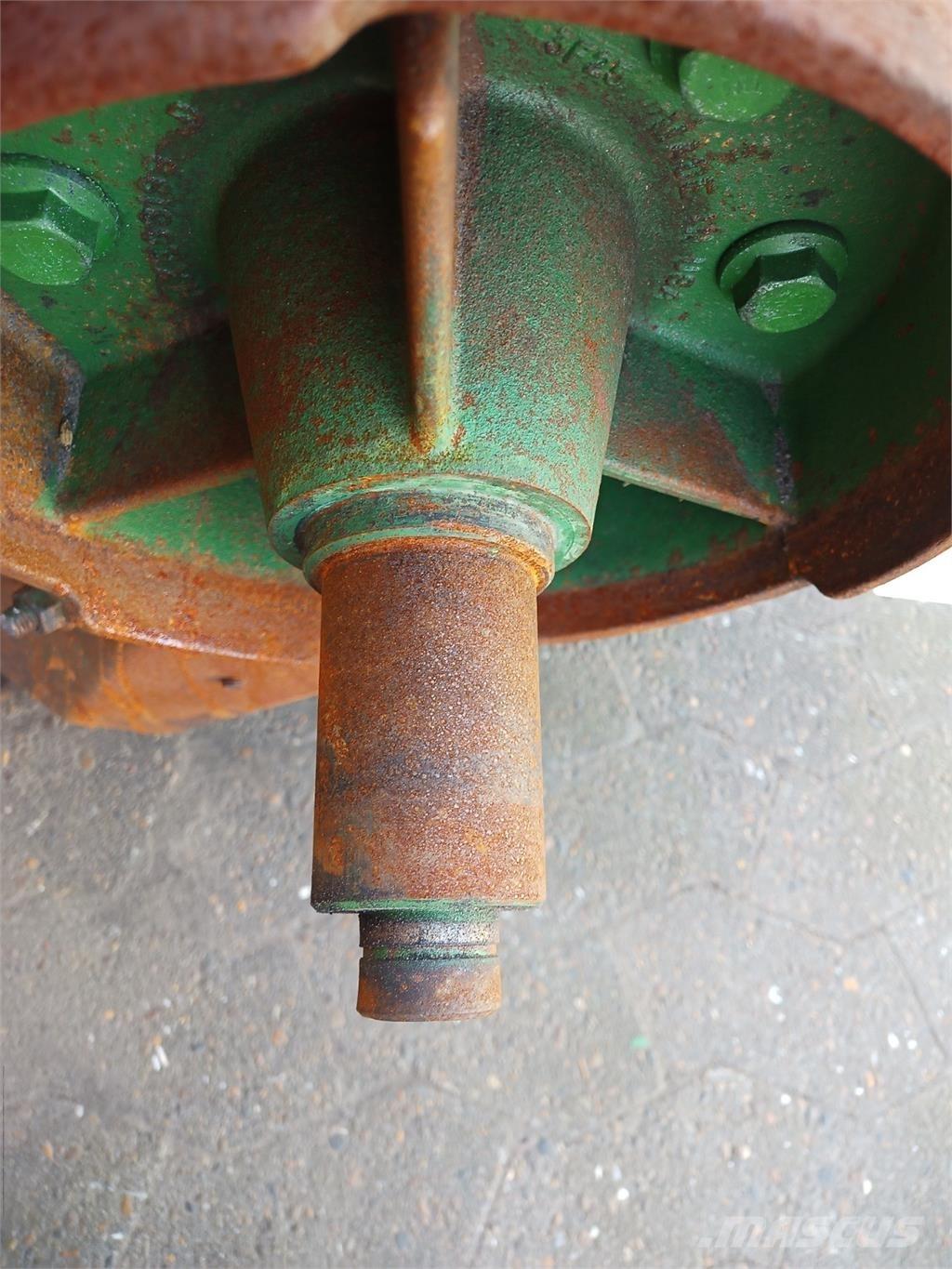 John Deere S670 联合收割机配件