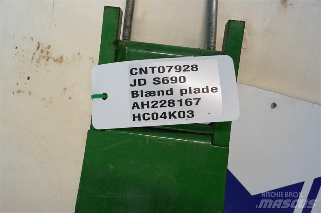 John Deere S690 联合收割机配件