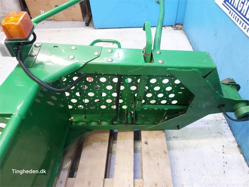 John Deere T660I 驾驶室与内部