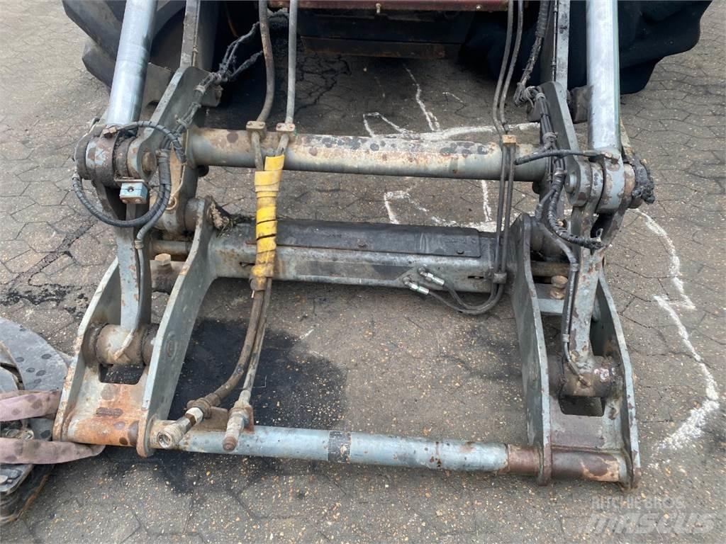 Lännen 8600C 反铲装载机