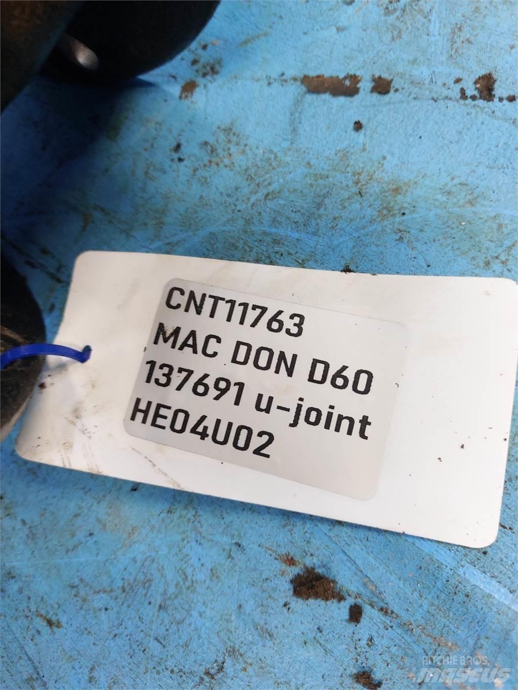 MacDon D60 联合收割机配件